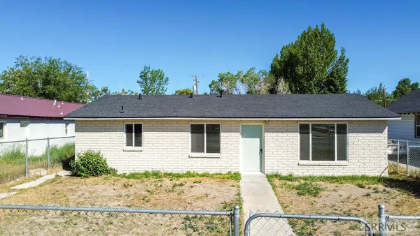 $229,000 | 250 West Lost River Avenue, Arco, ID 83213