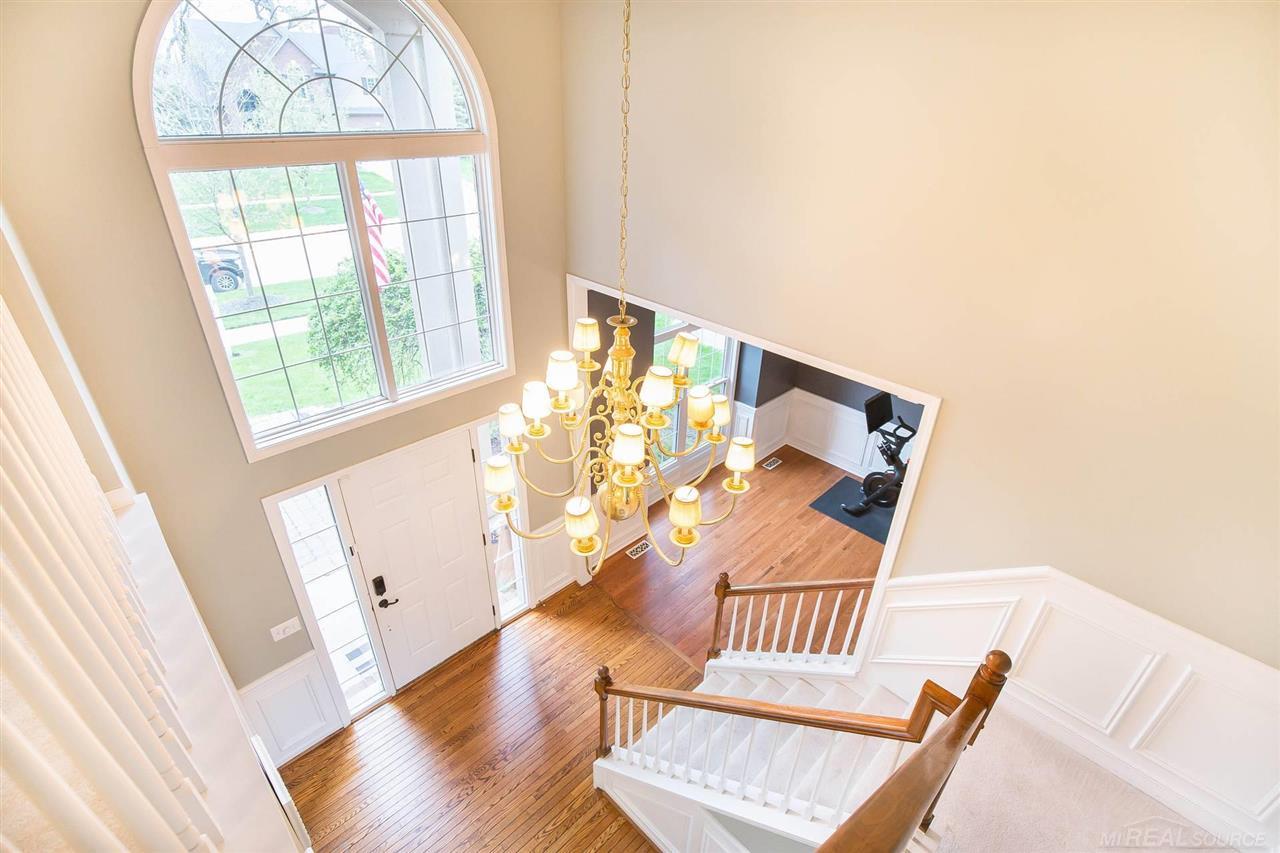 727 Lake Ridge Road Rochester Hills, MI 48307 - Photo 22 of 40