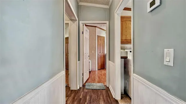 a view of utility room