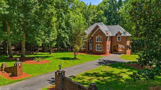 $799,900 | 2193 Berkley Lane, Asheboro, NC 27205