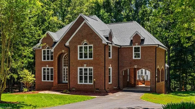 $799,900 | 2193 Berkley Lane, Asheboro, NC 27205