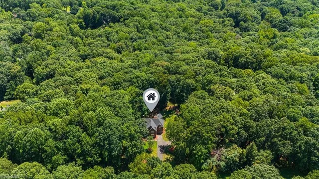 $799,900 | 2193 Berkley Lane, Asheboro, NC 27205