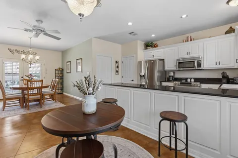 $749,900 | 21007 Newhaven Cove, Lago Vista, TX 78645