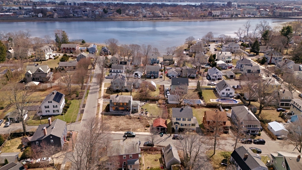 35 Felt Street Salem, MA 01970 - Photo 4 of 6