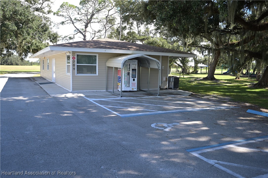 7508 Rolling Road Sebring, FL 33876 - Photo 11 of 13 Community Park