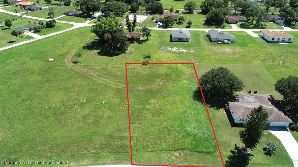 7508 Rolling Road Sebring, FL 33876 - Photo 4 of 13 Front Aerial