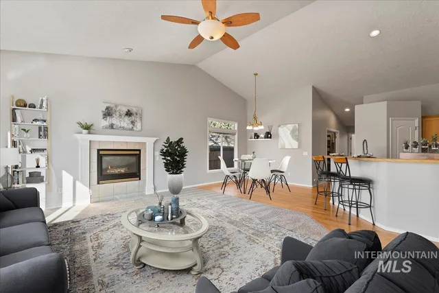 $474,900 | 6624 West Plantation Lane, Garden City, ID 83714