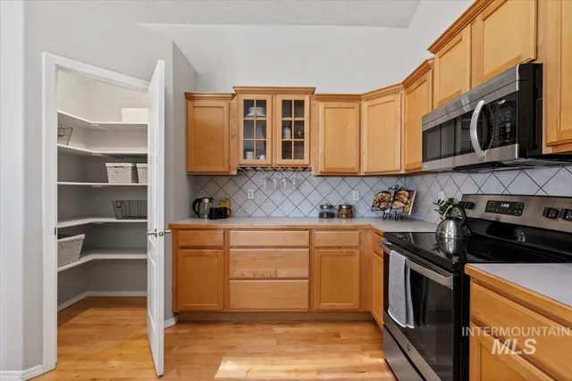 $474,900 | 6624 West Plantation Lane, Garden City, ID 83714