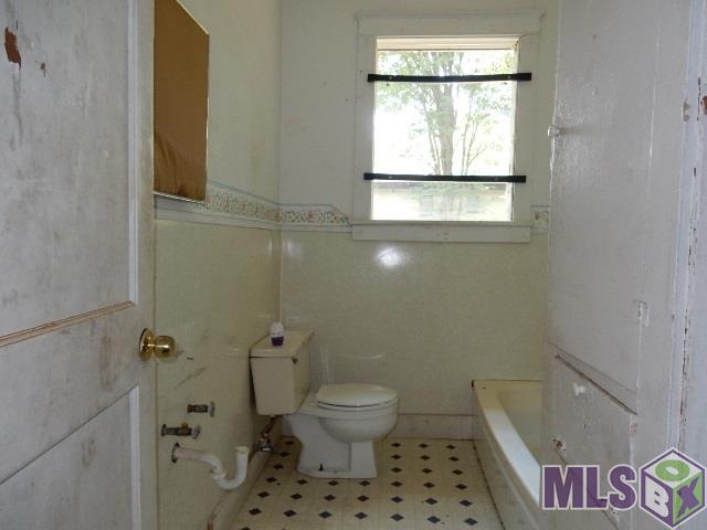 4215 Charles Street Baton Rouge, LA 70805 - Photo 8 of 12 Gallery Image 8