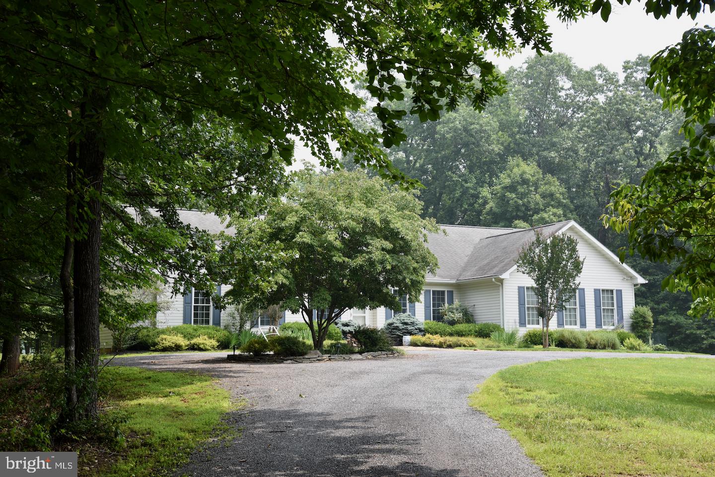 265 Grandview Road Washington, VA 22747 - Photo 1 of 30