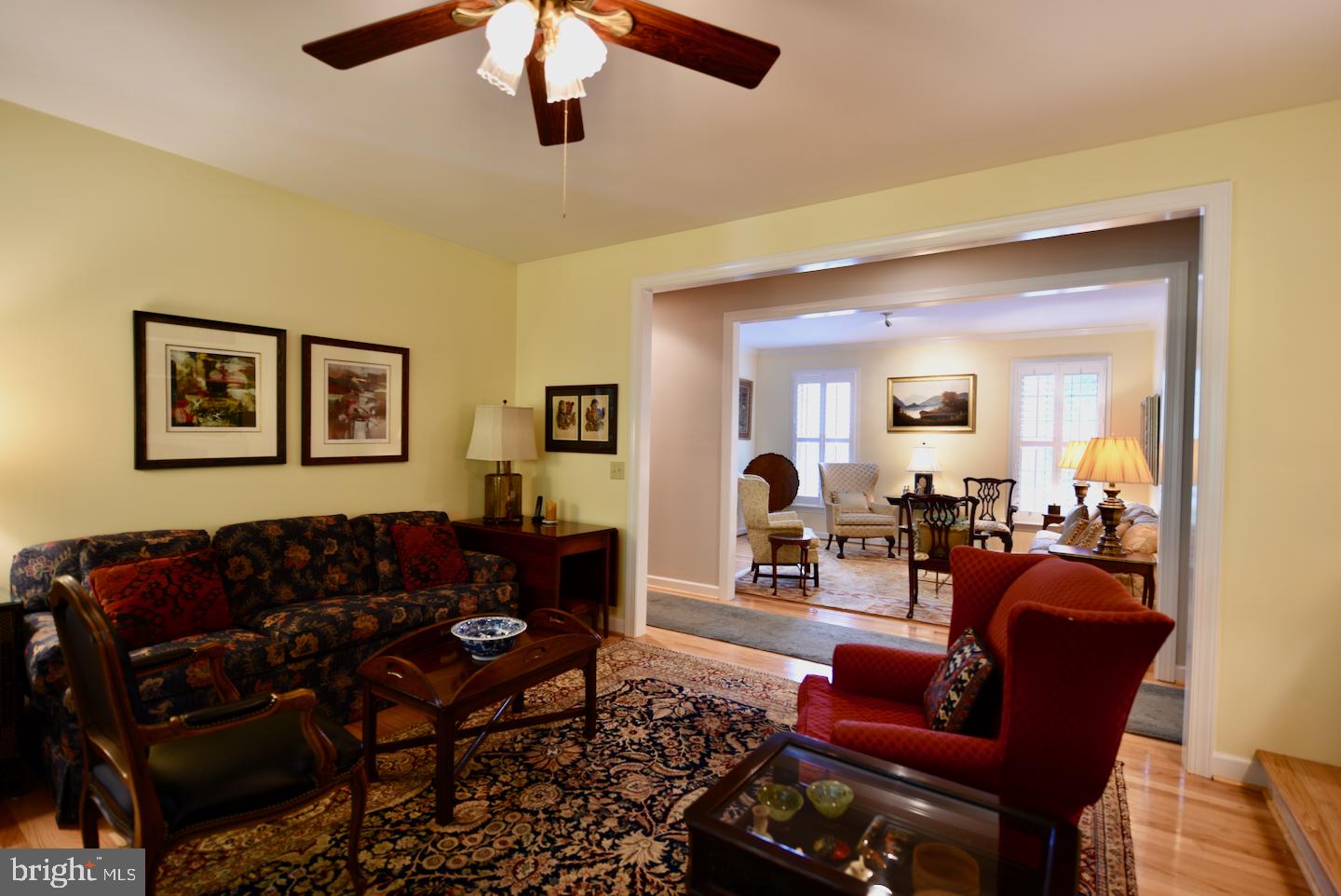 265 Grandview Road Washington, VA 22747 - Photo 13 of 30 Casual Living Room View