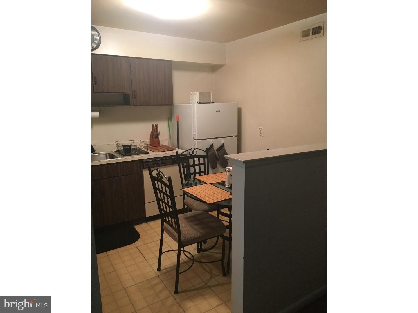 10833 Academy Road Philadelphia, PA 19154 - Photo 8 of 22