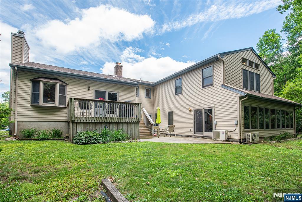 101 Rolling Ridge Road West Milford, NJ 07480 - Photo 32 of 33