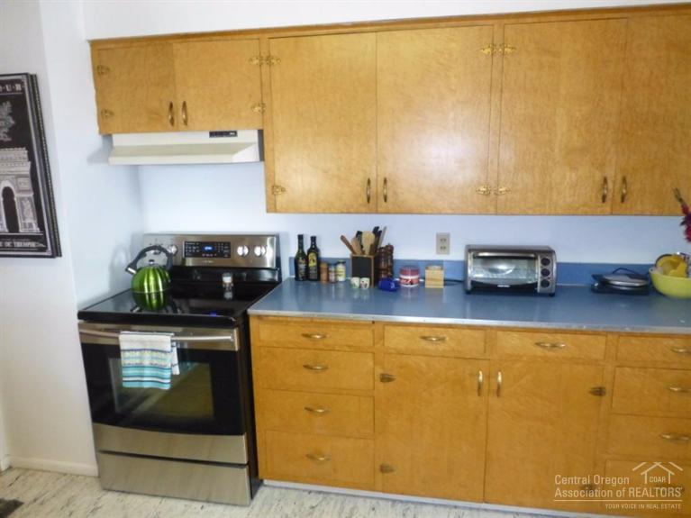 61320 Blakely Road Bend, OR 97702 - Photo 10 of 14 Additional Photo