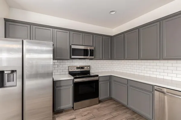 $2,295 | 5552 South Dillon, Mesa, AZ 85212