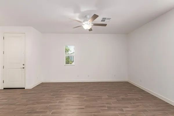 $2,295 | 5552 South Dillon, Mesa, AZ 85212