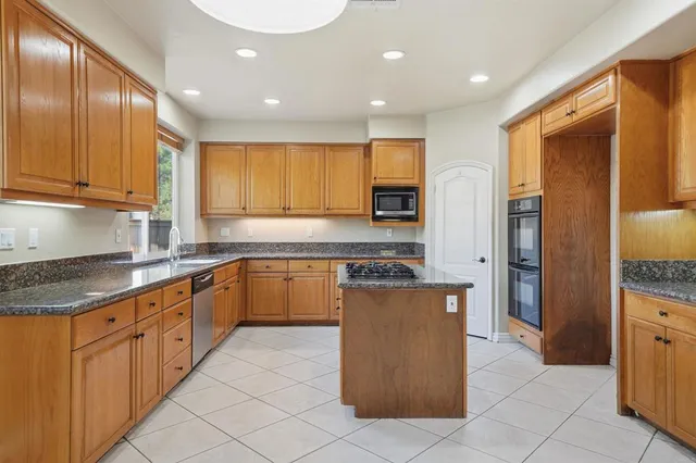 $1,250,000 | 2612 Coyote Ridge Terrace, Chula Vista, CA 91915