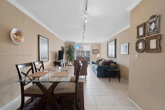 a view of a livingroom and dining room