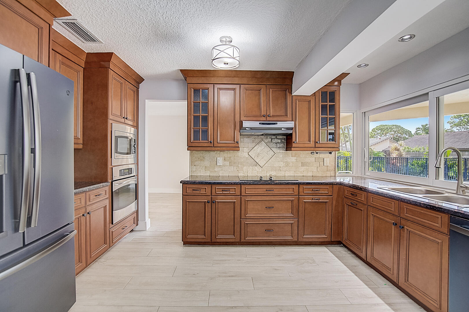 2390 Northwest 31st Street Boca Raton, FL 33431 - Photo 18 of 30 listing_17
