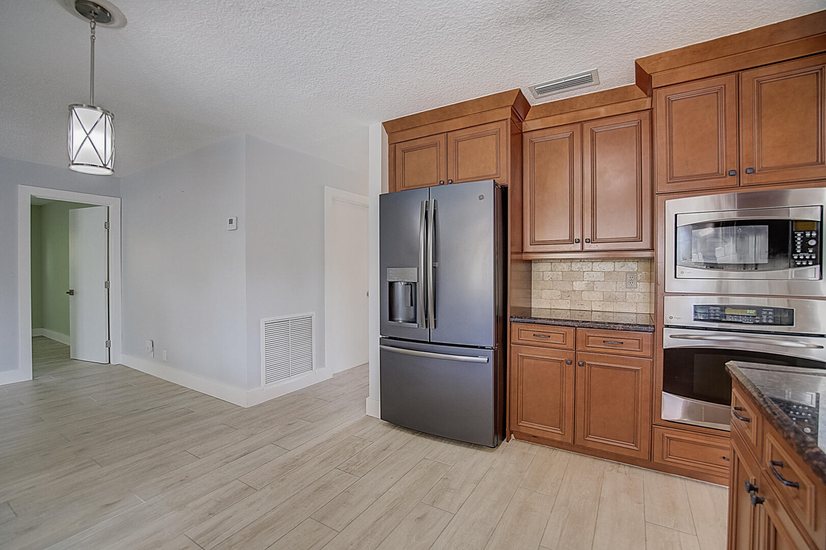 2390 Northwest 31st Street Boca Raton, FL 33431 - Photo 19 of 30 listing_18