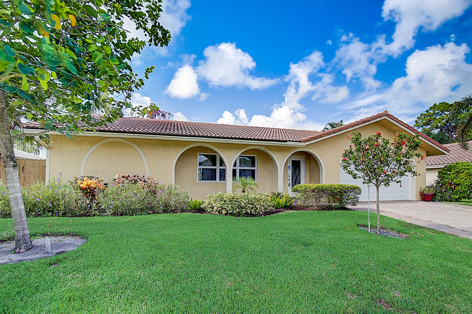 2390 Northwest 31st Street Boca Raton, FL 33431 - Photo 10 of 30 listing_9