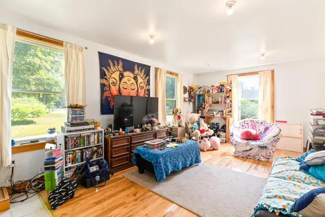 $750,000 | 25 Main Street, Gray, ME 04039