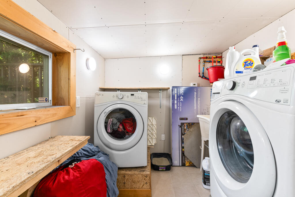25 Main Street Gray, ME 04039 - Photo 19 of 30 Washerdryer room