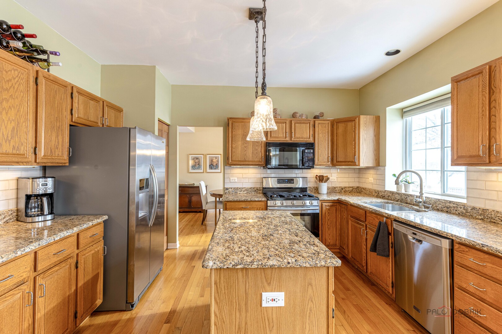 1317 Liverpool Lane Mundelein, IL 60060 - Photo 11 of 53