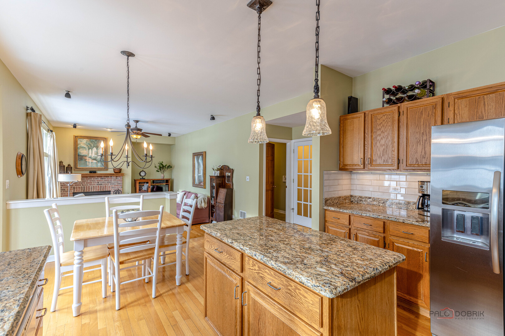 1317 Liverpool Lane Mundelein, IL 60060 - Photo 15 of 53