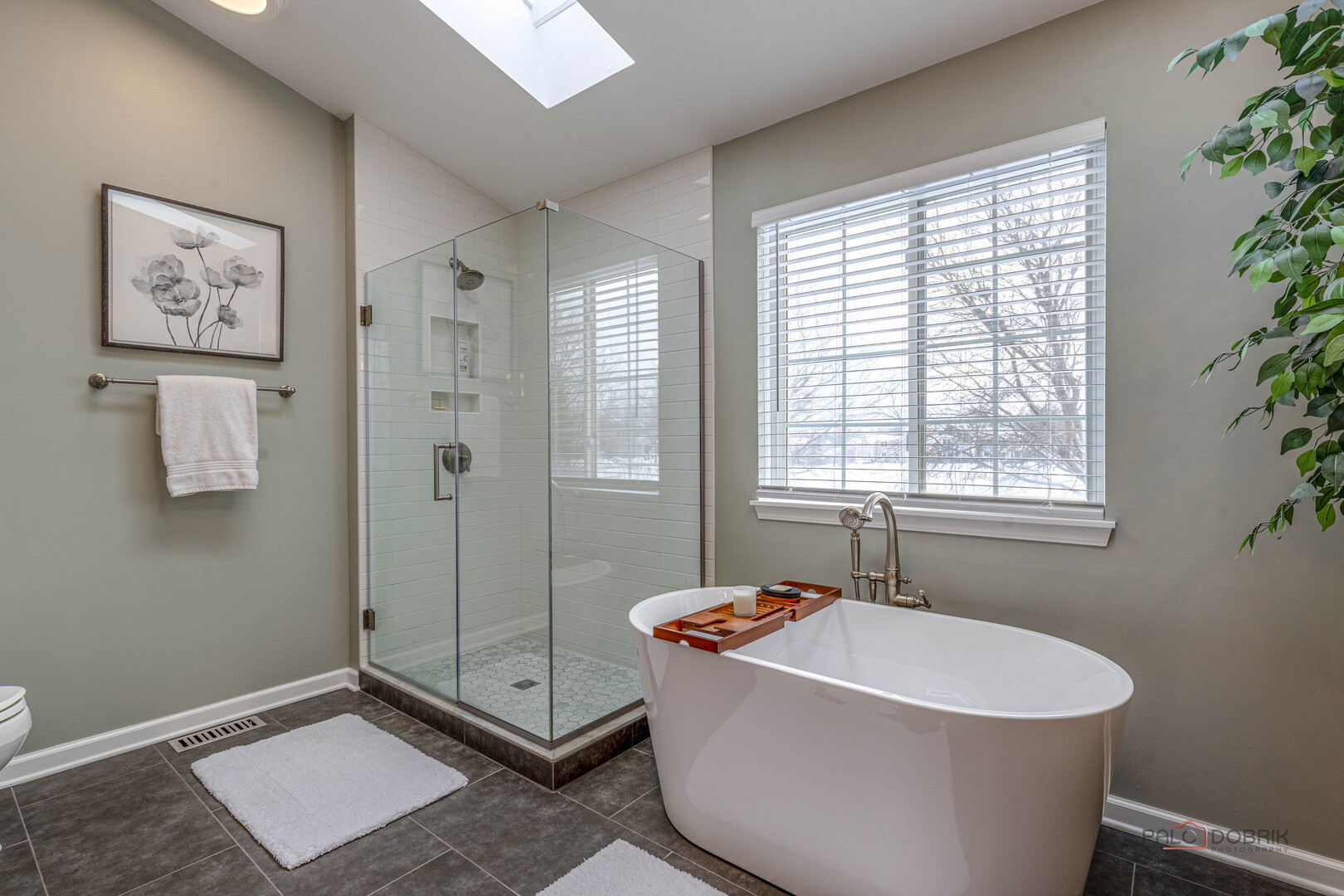 1317 Liverpool Lane Mundelein, IL 60060 - Photo 25 of 53