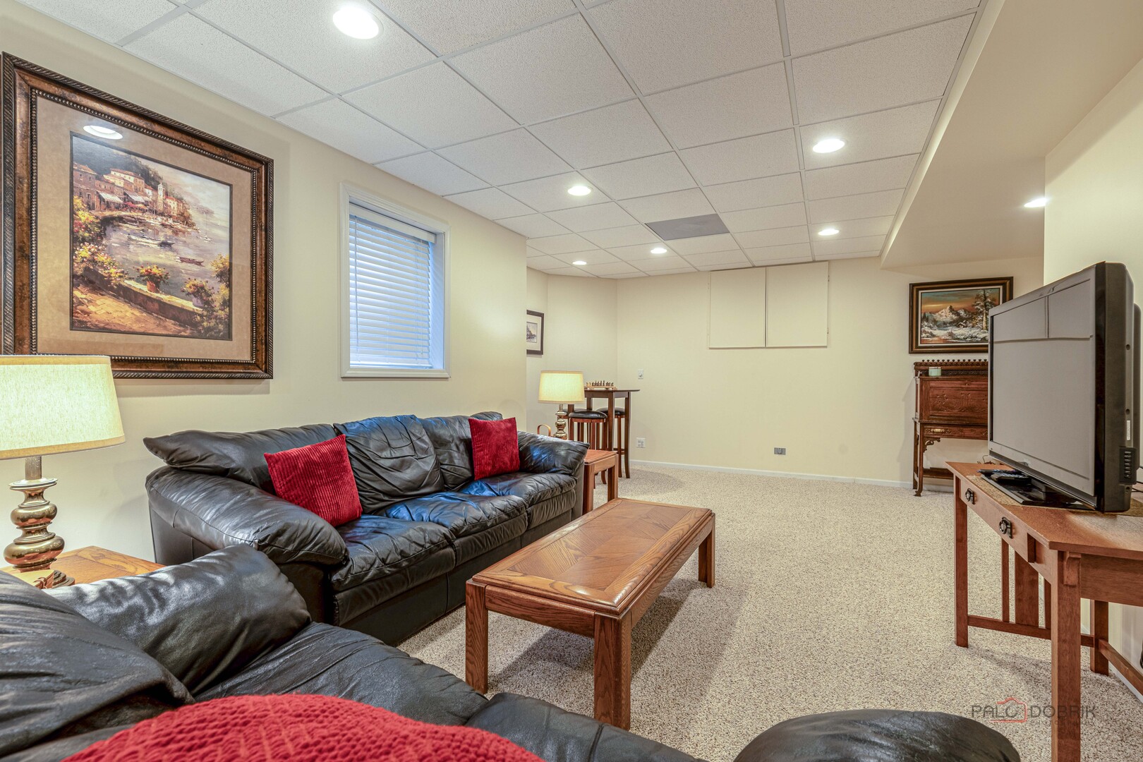 1317 Liverpool Lane Mundelein, IL 60060 - Photo 33 of 53