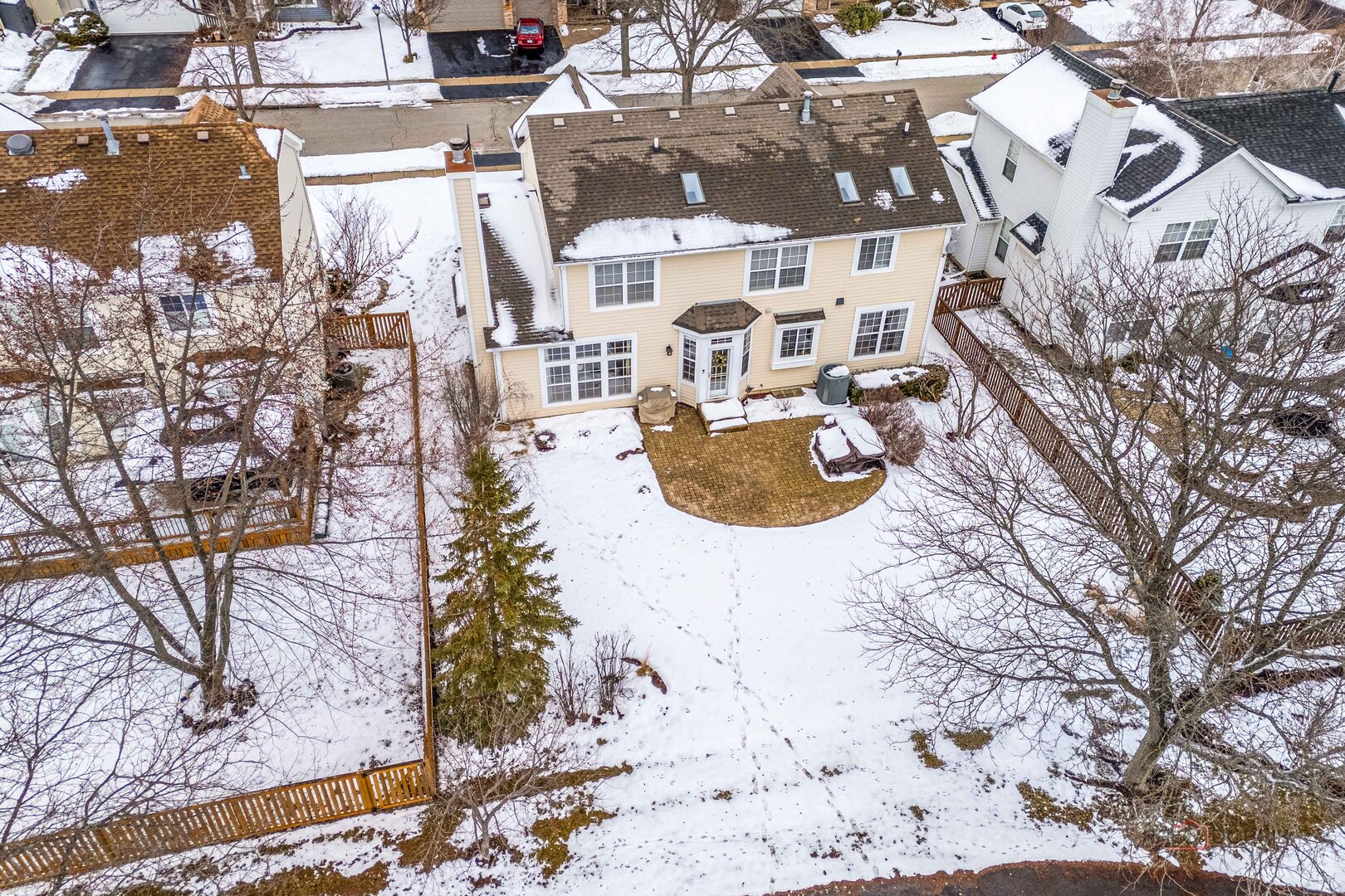 1317 Liverpool Lane Mundelein, IL 60060 - Photo 43 of 53