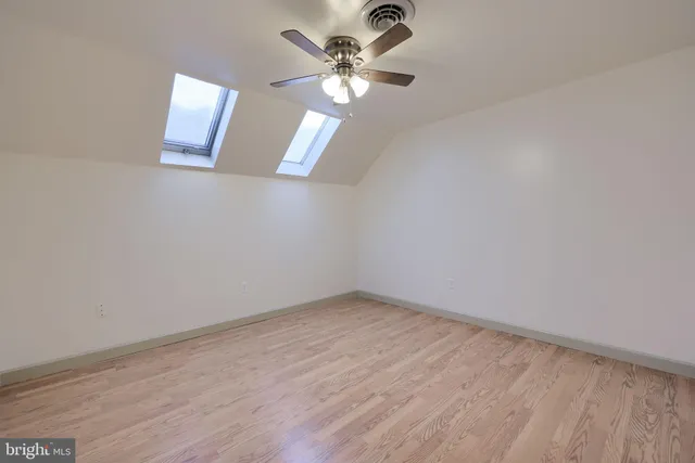 $279,900 | 9 Dixie Drive, Red Lion, PA 17356