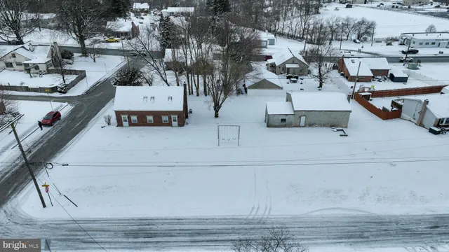 $279,900 | 9 Dixie Drive, Red Lion, PA 17356