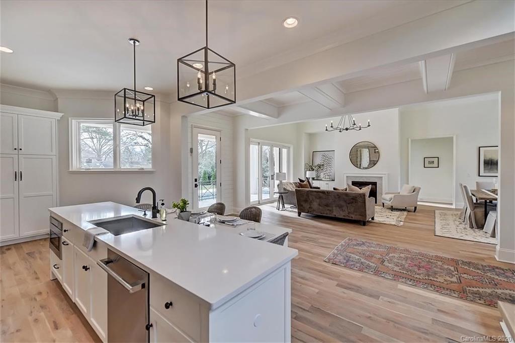 501 Lansdowne Road Charlotte, NC 28270 - Photo 13 of 46 Gallery Image 13
