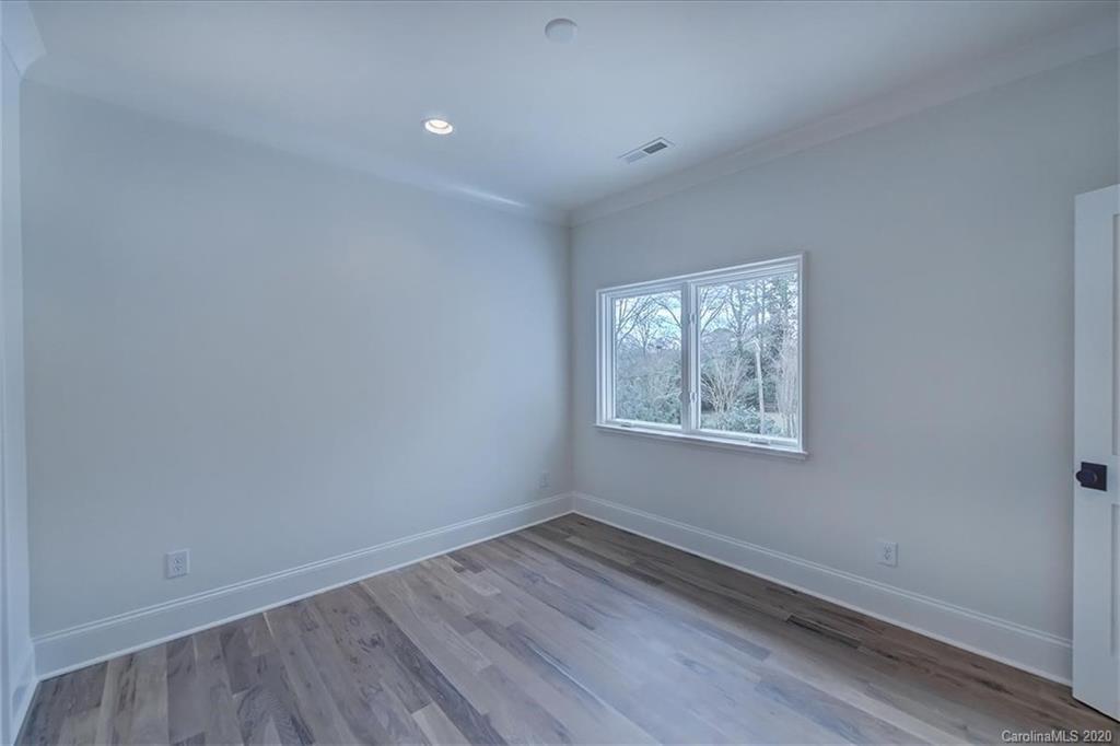 501 Lansdowne Road Charlotte, NC 28270 - Photo 32 of 46 Gallery Image 32