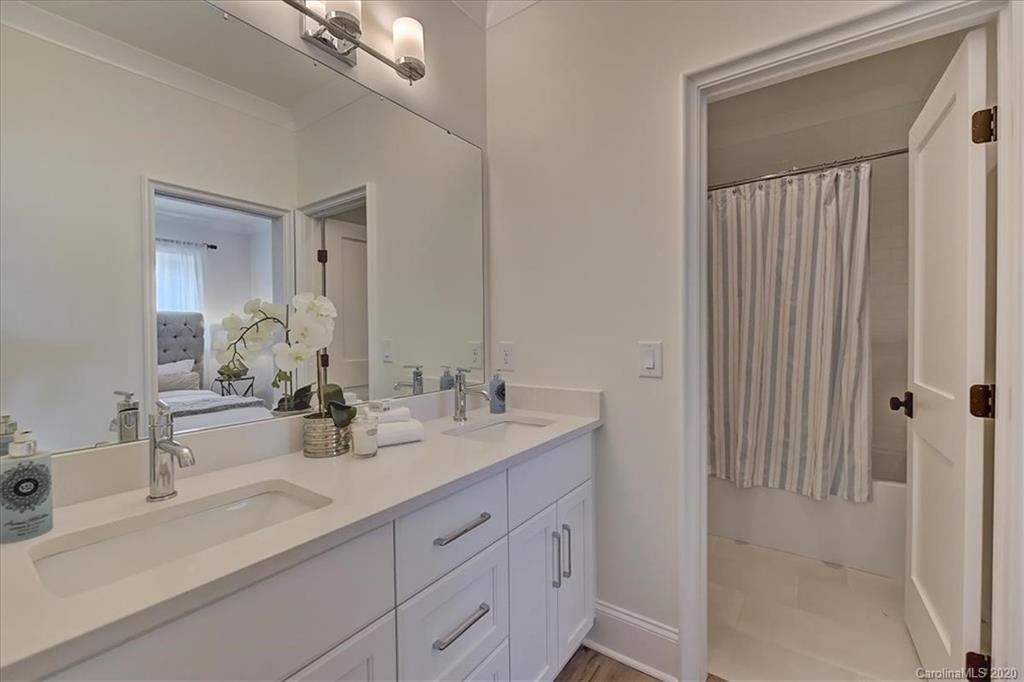 501 Lansdowne Road Charlotte, NC 28270 - Photo 34 of 46 Gallery Image 34