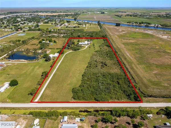 $675,000 | 1085 West Avenue, Moore Haven, FL 33471