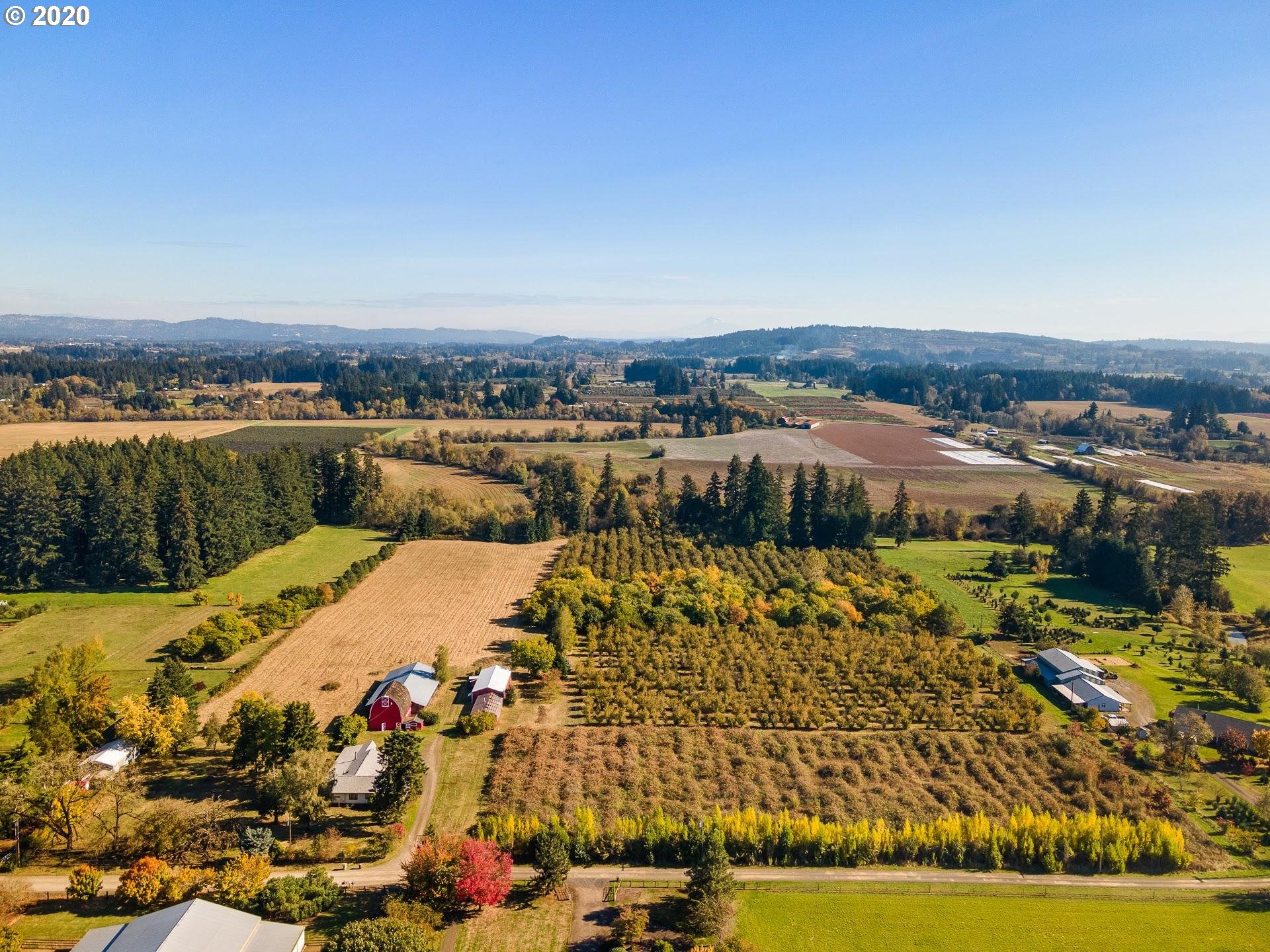 7110 Southwest Straughan Road Hillsboro, OR 97123 - Photo 28 of 28 a view of a city