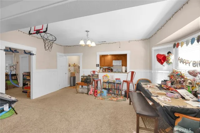 $1,099,000 | 7602-7604 Pickering Avenue, Whittier, CA 90602