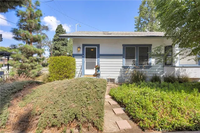 $1,099,000 | 7602-7604 Pickering Avenue, Whittier, CA 90602
