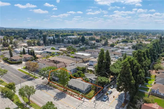$1,099,000 | 7602-7604 Pickering Avenue, Whittier, CA 90602