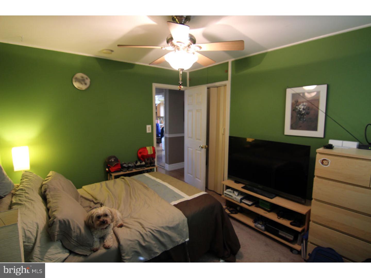 39 Beechtree Road Levittown, PA 19057 - Photo 7 of 15 Bedroom