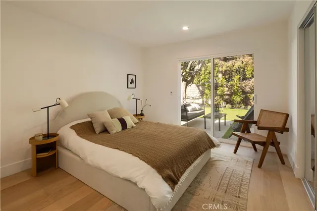 $2,299,000 | 872 Liard Place, Costa Mesa, CA 92626