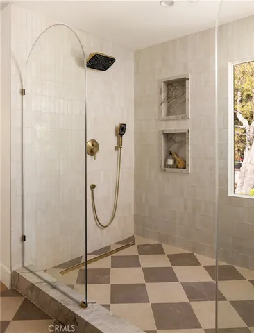 $2,299,000 | 872 Liard Place, Costa Mesa, CA 92626