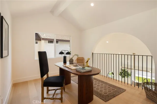 $2,299,000 | 872 Liard Place, Costa Mesa, CA 92626