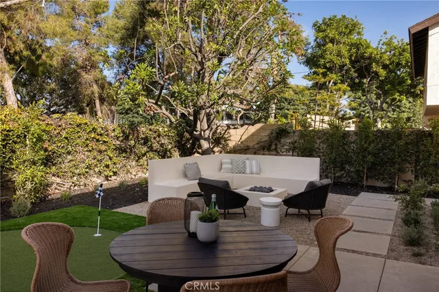 $2,299,000 | 872 Liard Place, Costa Mesa, CA 92626