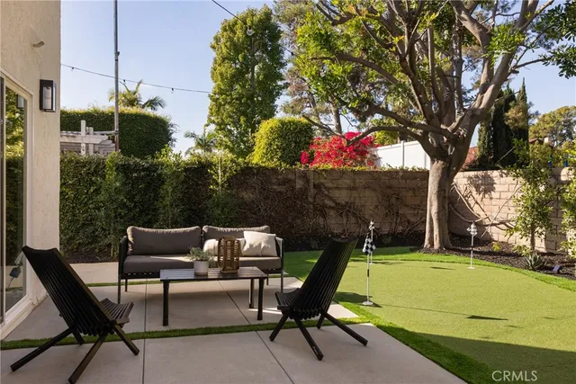 $2,299,000 | 872 Liard Place, Costa Mesa, CA 92626