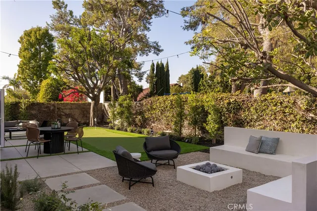 $2,299,000 | 872 Liard Place, Costa Mesa, CA 92626