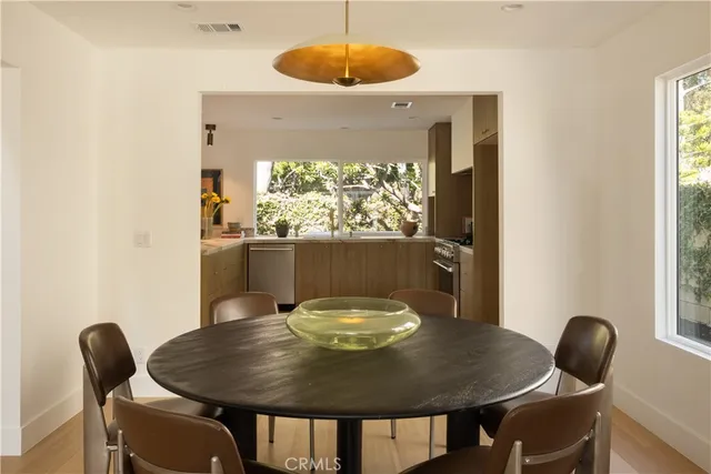 $2,299,000 | 872 Liard Place, Costa Mesa, CA 92626